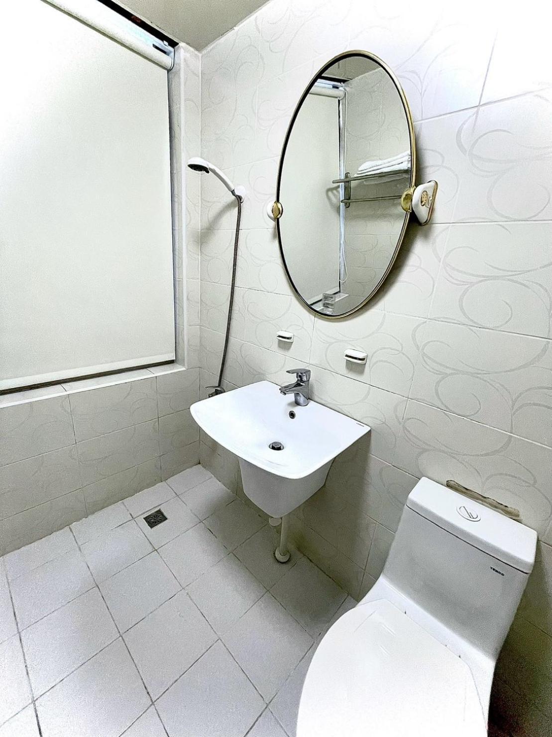 Wayu House Hotel Dawu Buitenkant foto